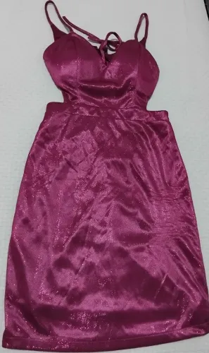 Vestido Rosa chiclete de brilho