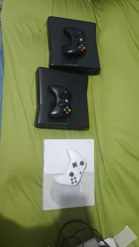 2 XBOX 360 E 1 ONE S (LEIA O ANÚNCIO)