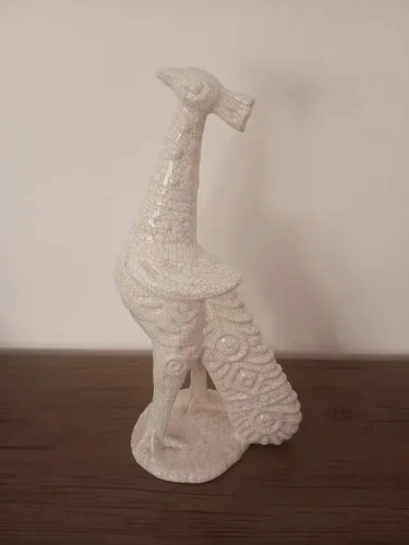Linda Peça Antiga em Porcelana