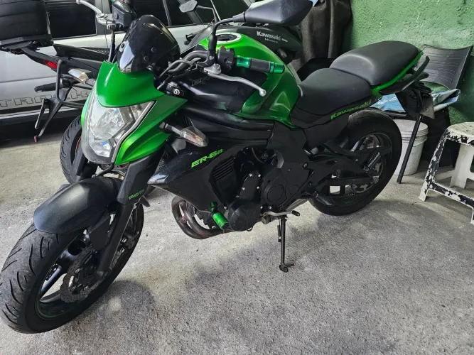 LINDA KAWAZAKI ER-6N 650CC - SUPER NOVA!!!