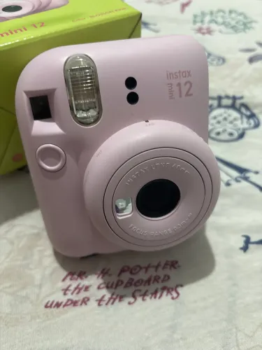 Câmera instax mini 12