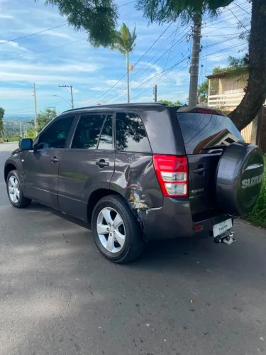 Suzuki Grand Vitara 2.0 16V 4x2/4x4 5P Aut. 2011