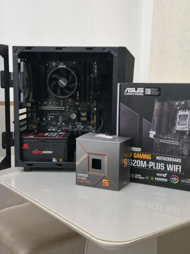 PC GAMER AM5 RYZEN