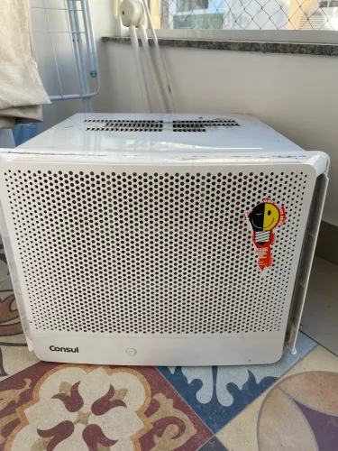 Ar condicionado Cônsul Janela 7.000 btu