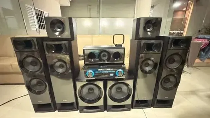 Home Sony Muteki STR-KM7 7.2 2012W RMS HDMI ARC com Receptor Bluetooth 