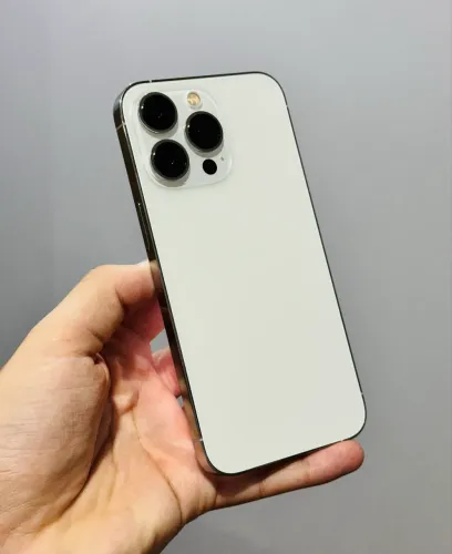 Vendo ou troco iPhone 13 Pro 128gb Com Nota fiscal impecável (aceito cartão)
