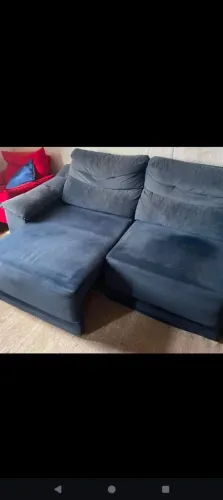 Vendo sofá retrátil e 2 poltronas somente marcas de uso
