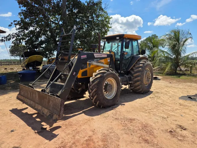 Trator agricola Valtra BH180