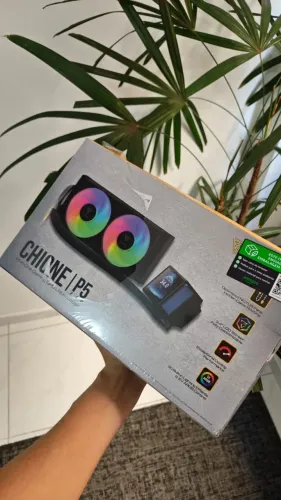 NOVO | WATER COOLER Gamdias Chione P5-240 RGB com Tela LCD IPS 3.4" ? 240mm