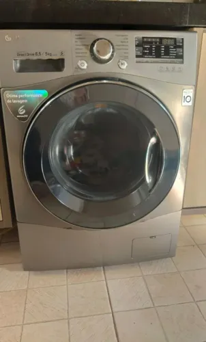 Máquina Lava e Seca LG - 8.5KG DIRECT DRIVE INVERTER