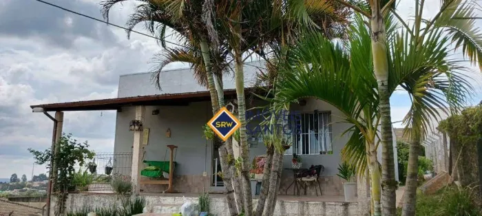 Casa com 3 dormitórios, sendo 2 suítes - Belvedere do Lado - Serra Negra/SP
