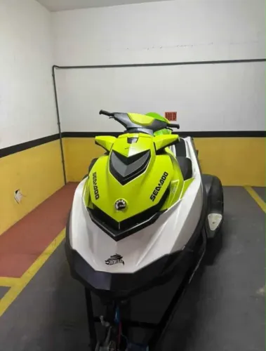 JET SKI SEADOO GTI 130
