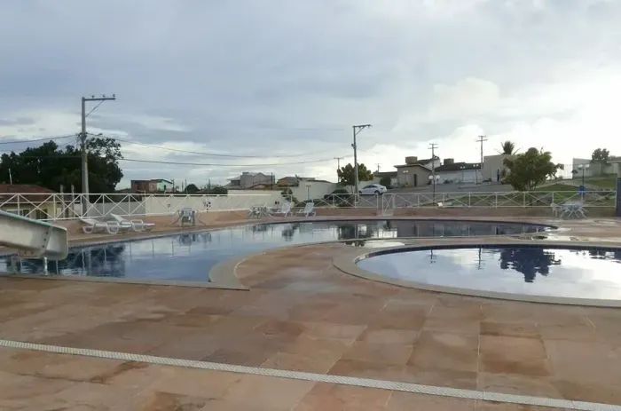 Vendo casa térrea com 2/4 no Cond Mais Viver Alagoinhas - Ba
