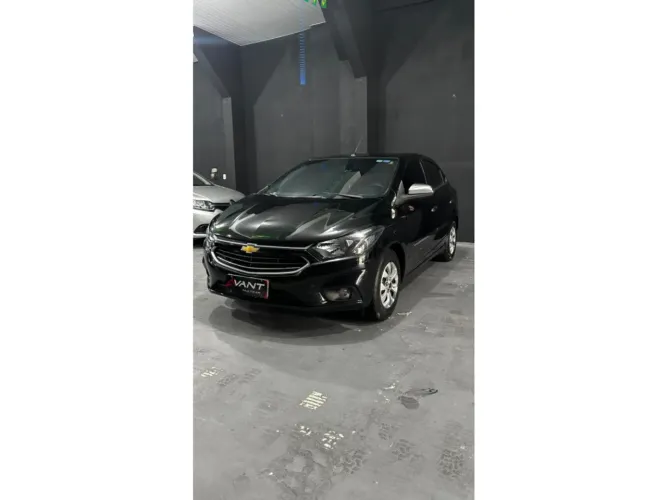 Chevrolet Onix Hatch LT 1.0 8V Flex Mec. 4P 2017