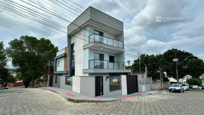 Tripléx 3 quartos 155m² à venda