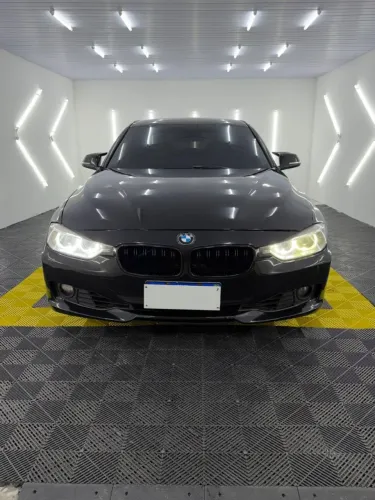 BMW 320I A 2.0 Turbo/activeflex 16V 184cv 4P 2013
