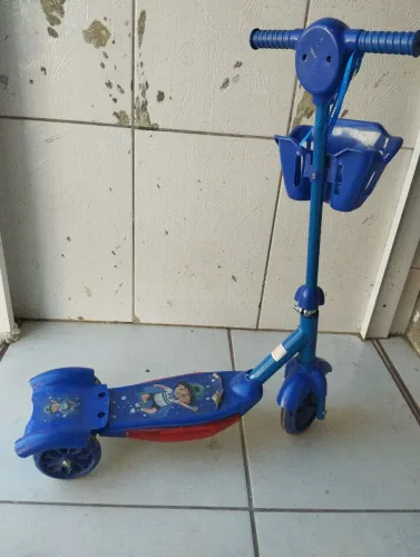 Patinete pra vender logo.
