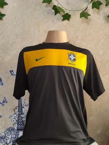 Camisa Seleção do Brasil Treino 2010 - Tam G