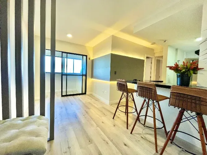 Apartamento com vista para o mar no Sea Tower 2/4 semi mobiliado