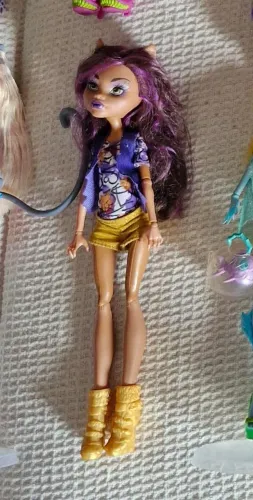 Clawdeen Monster High