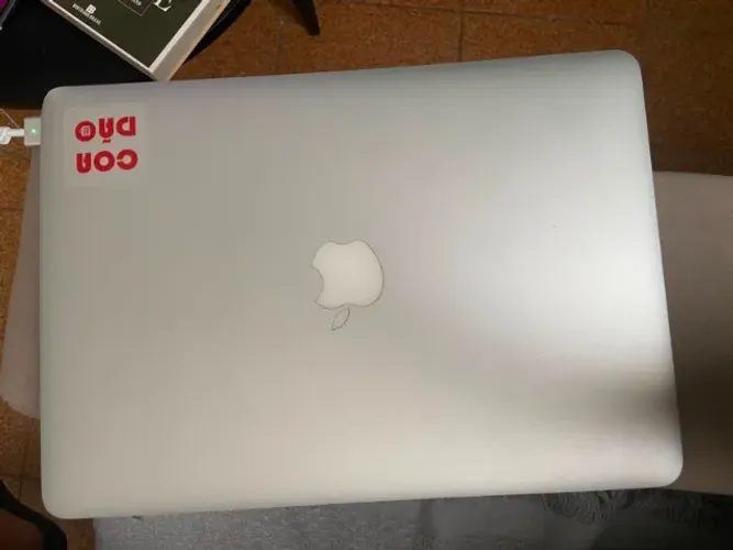 MacBook Air 13" (Mid 2012) - Intel Core i7 | 8 GB RAM | SSD 256 GB