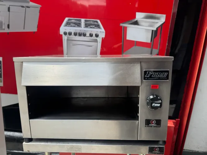 FORNO SALAMANDRA ELÉTRICA FIRE USADA