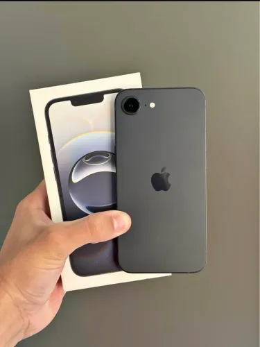 iPhone 16 é 128G Preto Semi Novo