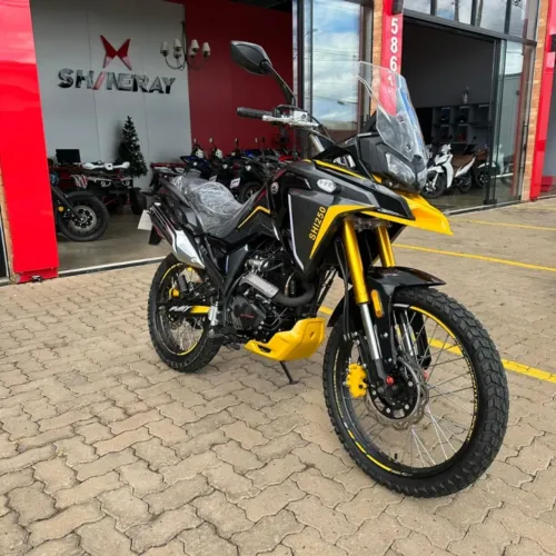 SHI 250 EFi 0KM (à partir de 48 x R$899 s/entrada).