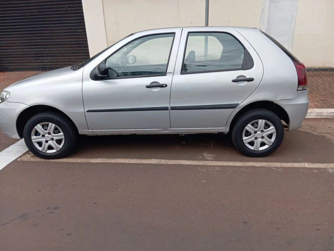 Imagem de Fiat Palio 1.0 Economy Fire Flex 8V 4P 2013