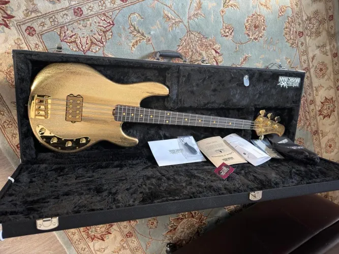MusicMan StingRay 50th Anniversary