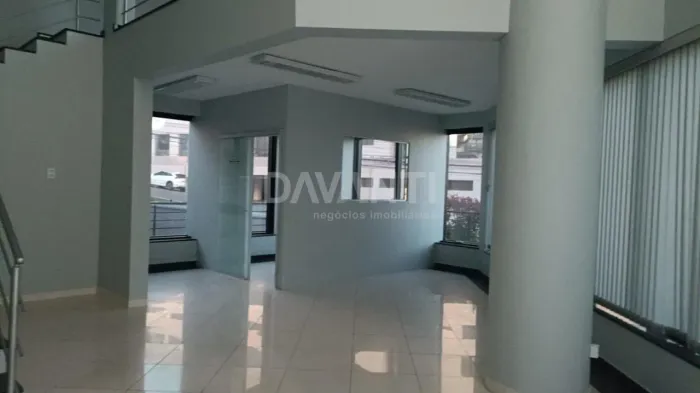 Sala Comercial para locação no Ellopar Centro Empresarial em Valinhos na Davanti Imóveis.