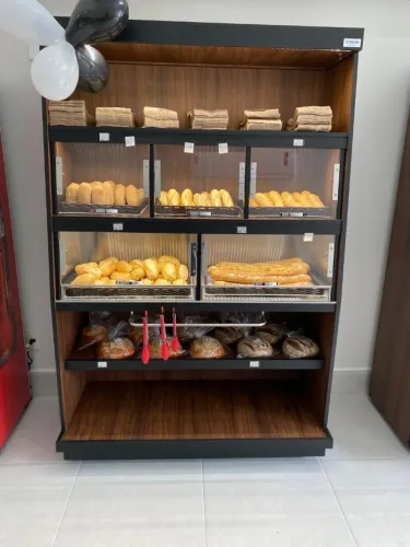Expositor de Pães Kolde Premium com LED - Excelente Estado