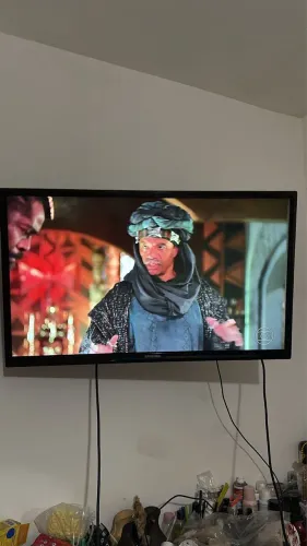 TV 32 POLEGADAS PERFEITA