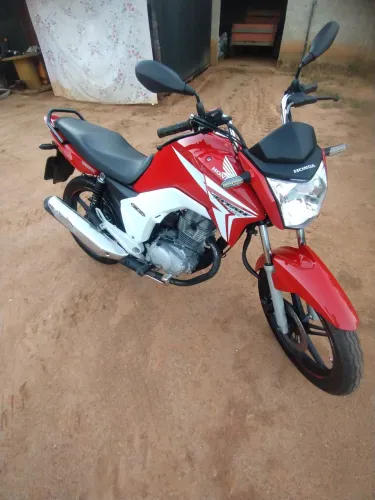Titan 150 2015