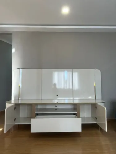 Rack Com Painel E LED - 2,18 Metros