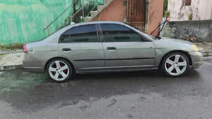 Honda Civic Sedan LX 1.7 16V 115cv Mec. 4P 2002