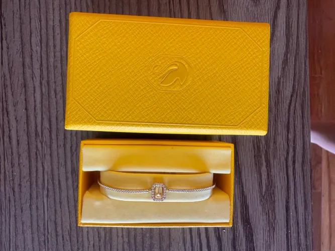 Novo SWAROVSKI Pulseira na caixa