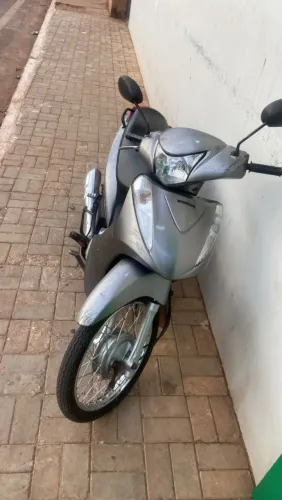 Moto biz 125 a venda