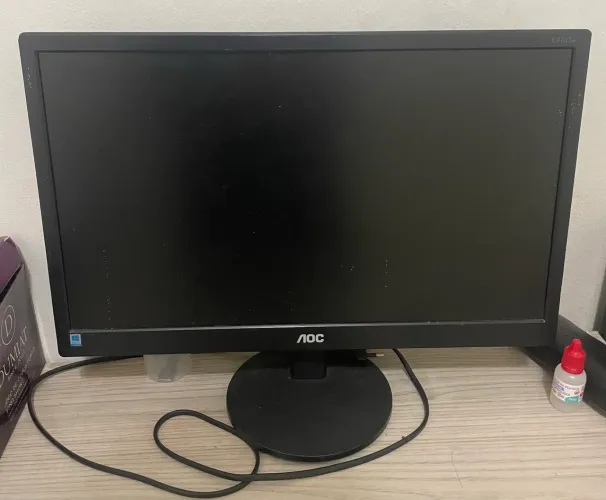 Monitor AOC 18,5" LED E970SW