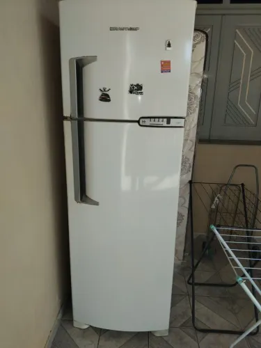 Vendo geladeira sem gaz brastemp