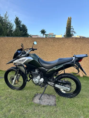 IMPERDÍVEL, HONDA XRE 2018 C/ TODOS OS PROTETORES!!
