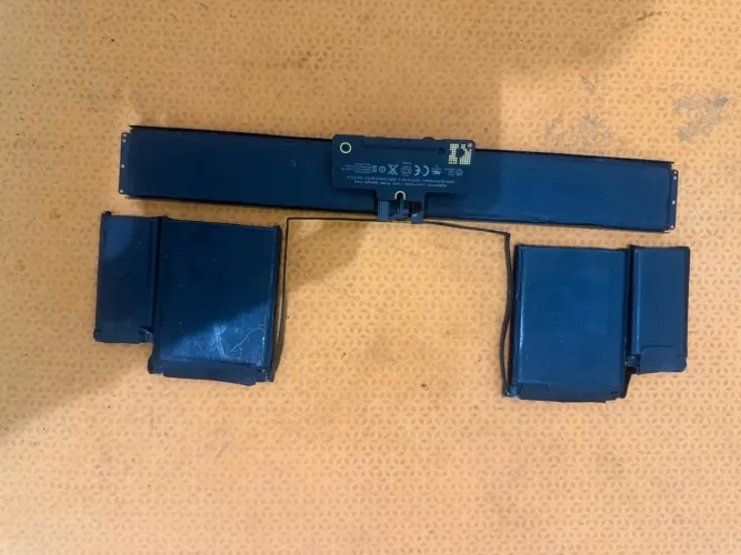 Bateria MacBook Pro retina 2013 - A1425