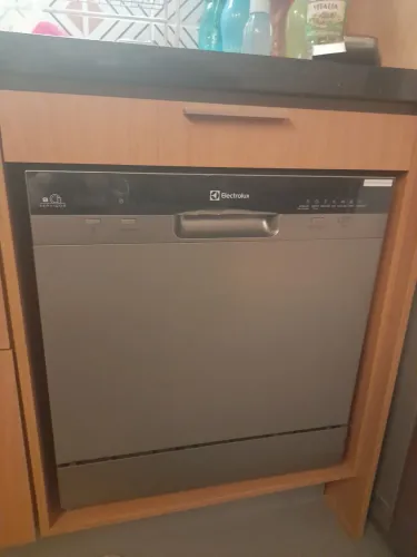 Lava Louças Inox Electrolux 8 serviços