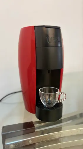 Cafeteira 3 Corações C27