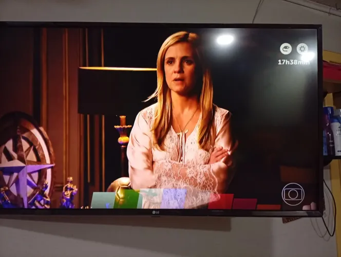 Vendo tv 43 polegadas Smart vinculado