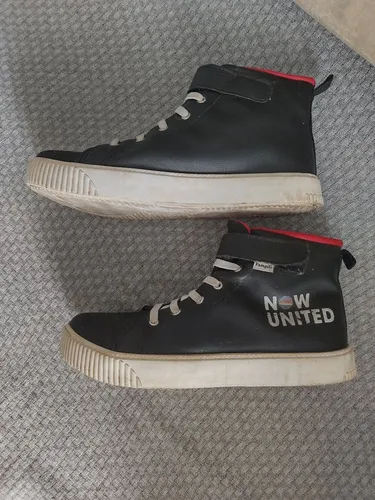 Tênis now United.