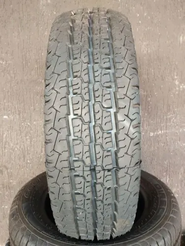 PNEU REMOLD 205/70/15 CARGA 5 ANOS DE GARANTIA