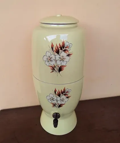 ANTIGO FILTRO PARA ÁGUA EM PORCELANA POZZANI COM DELICADO DECALQUE FLORAL, ANTIGUIDADE.