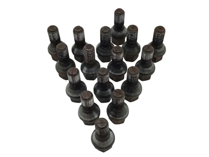 12638 Kit Jogo 16 Parafusos Roda 17mm Chevrolet Volkswagen Renault