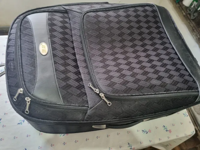 Vendo MALA de Viagem 